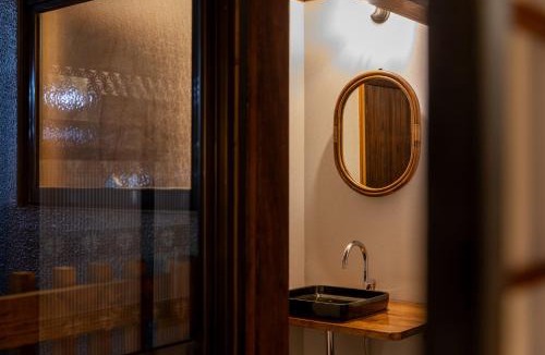 Matsumoto House | 城下町の一棟貸し 今来 Konrai - Private-use guesthouse