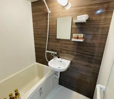 Minamisuna Apartment | モリアパートメント 203
