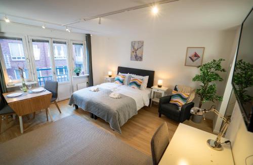 Olivedal Apartment | Rainbow Studio in Haga & Linné - Prime Location