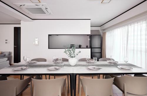 Yodogawa Apartment | SORA The Zenith Skyline Suite