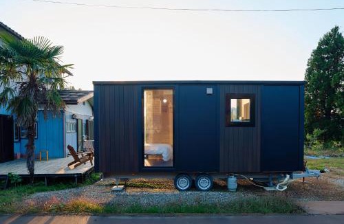 Nagaoka House | Kirisawabase Tiny House by Tiny Away