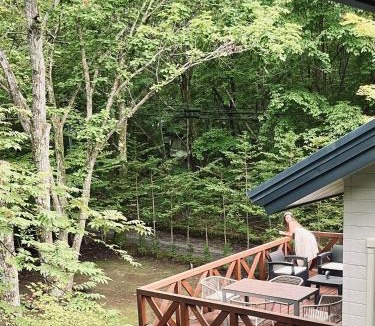 Naganohara Apartment | Villa Lina - 北軽井沢で四季折々の自然を楽しむプライベート貸別荘 最大6名