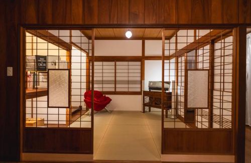Miyanoura Apartment | O K n a o s h i m a p r i v e