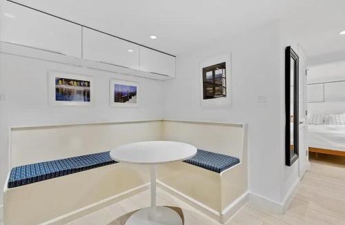 Dupont Circle Apartment | Heart Of Dupont and Walk to Georgetown