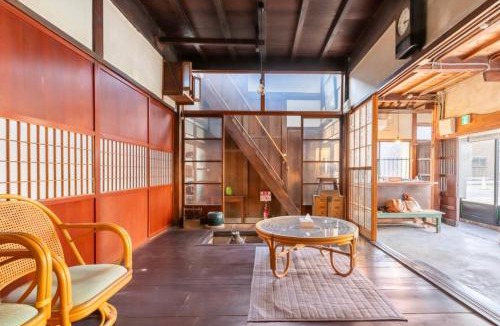 Ishikawa Prefecture House | 囲炉裏町家Guesthouse FUJITA 一棟貸切 villa 無料駐車場