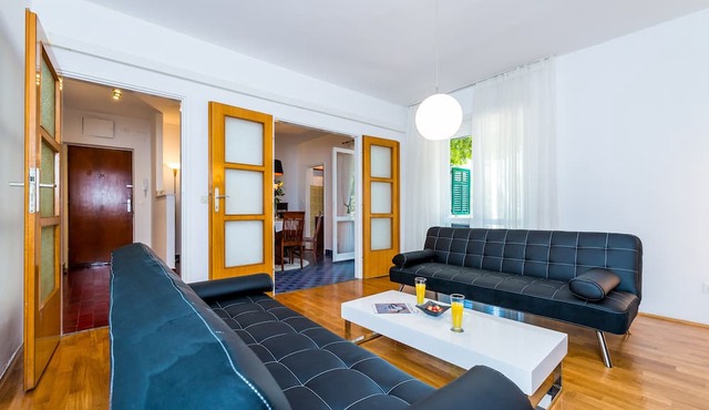 Apartment Valonija