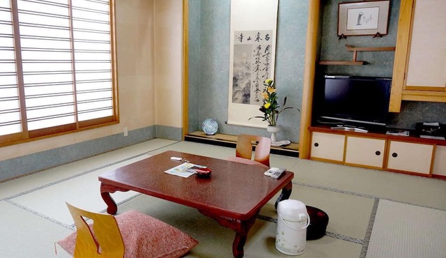 Murasugi Onsen Kawakamiya Ryokan