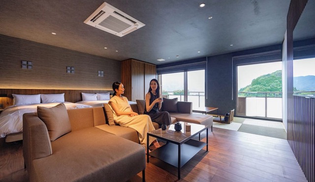 URARI TAKEO GARDEN TERRACE SPA RESORTS