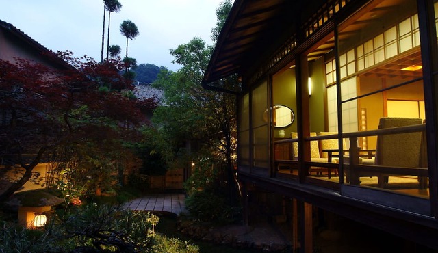 Nishimuraya Honkan