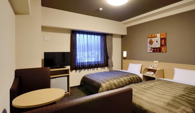 Hotel Route - Inn Takaoka Ekimae