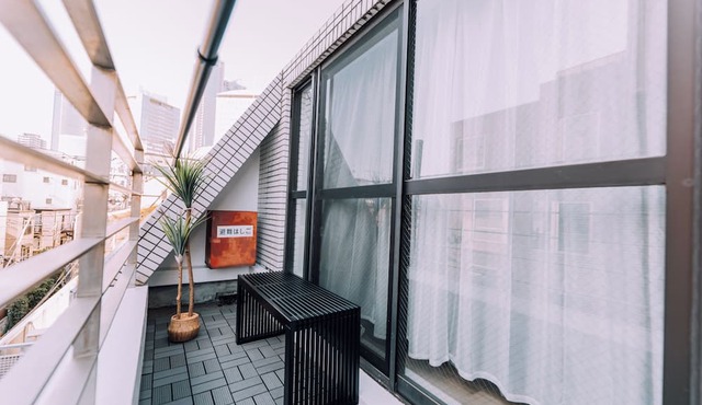 Showa Bloom Shinjuku 401