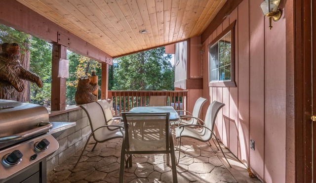 Cozy Bear South Charming 2bd Cabin in Yosemite!