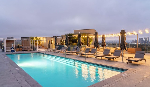 Fantastic West LA 1BR w/Pool, Gym & Lounge, nr Shops, by Blueground