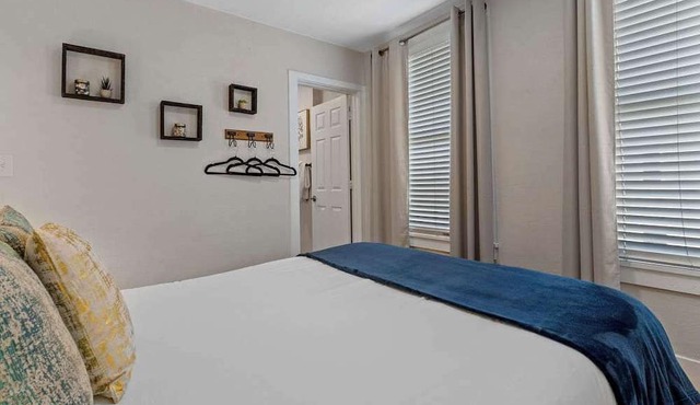 Loft in Downtown Littleton!