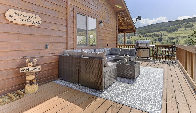 Monarch Landing, A Cozy Cabin w/360 Mountain Views
