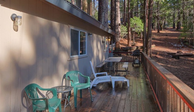 Hibernation Hideaway- Inside Yosemite- Dog Friendly!