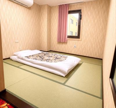 旅館 いさわ和み宿 Retro Tatami Ryokan in Yamanashi