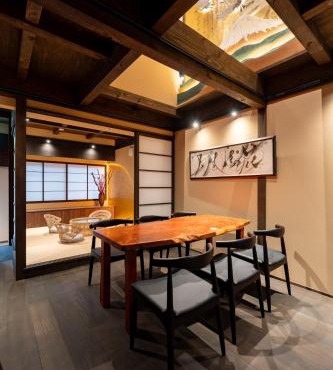 Komachi Residence 金の鶴