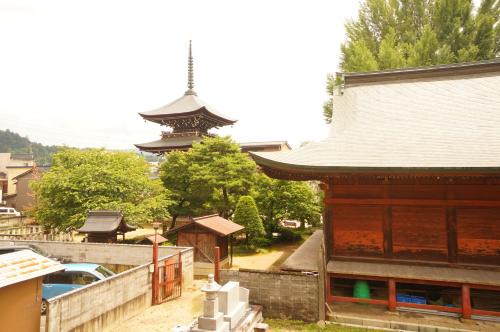 Icho Takayama