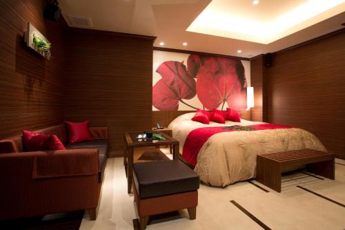 Hotel Lotus Adult 